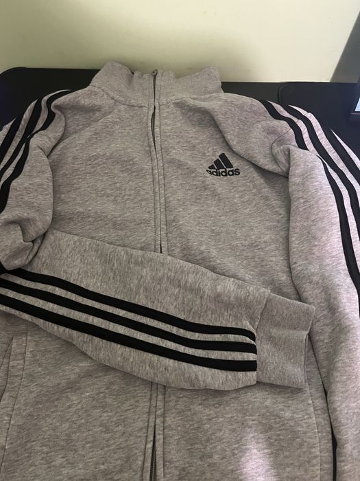 Adidas горнище сив