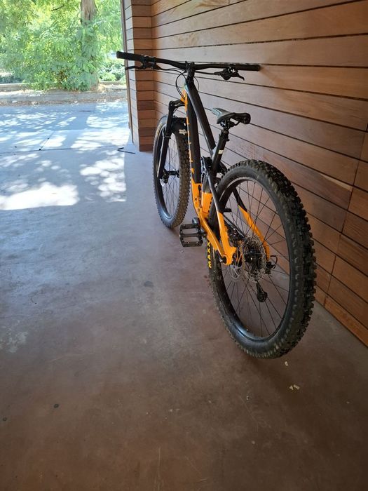 Trek fuel ex 5 с подобрения цената е до 21 Ноември