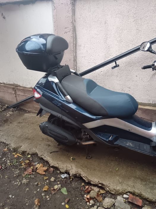 Vând Piaggio mp3 "fără negociere"
