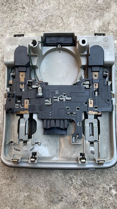 Плафон а4 b5 facelift