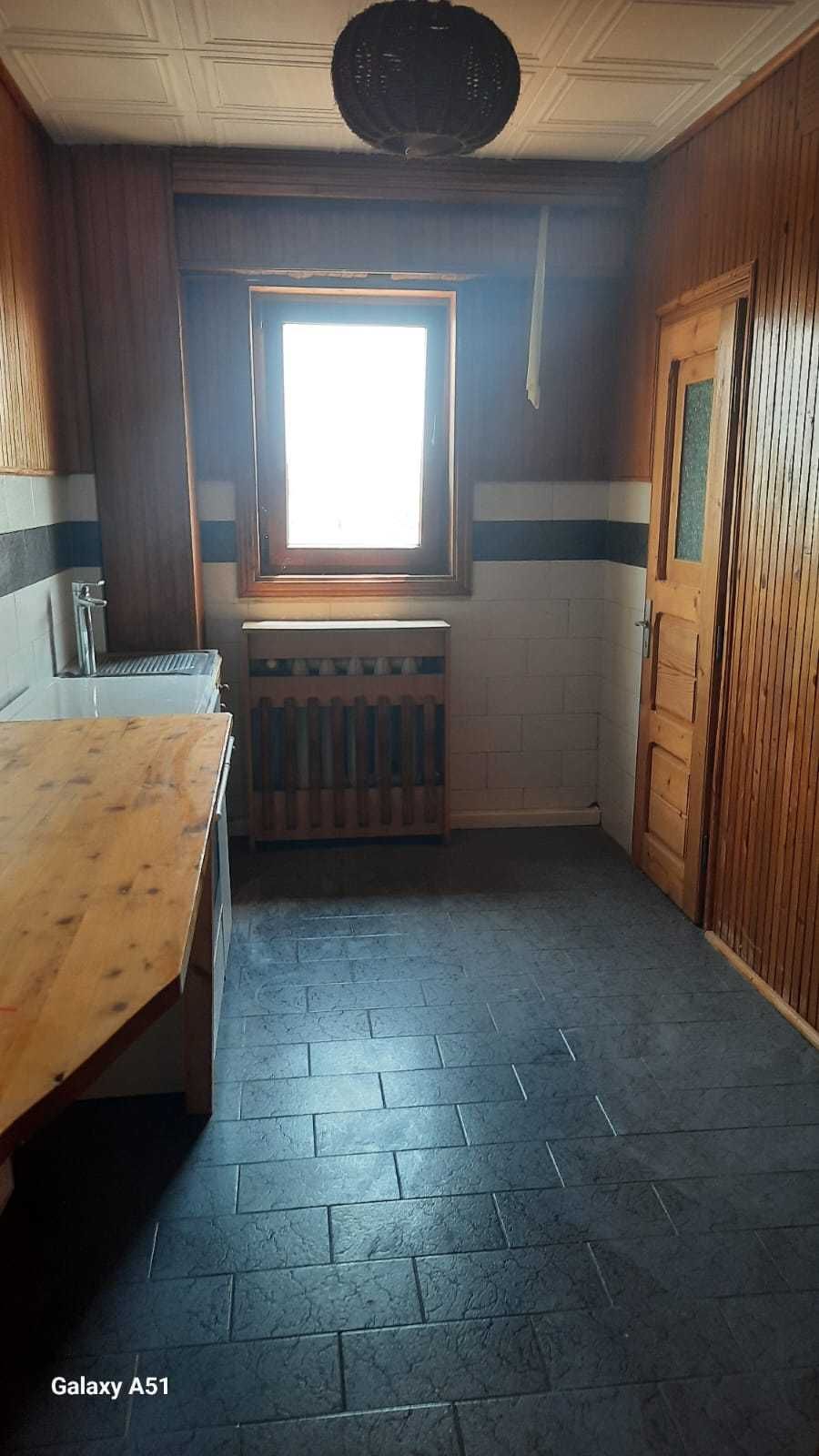 Imobiliare/apartament 3 camere de inchiriat Pascani