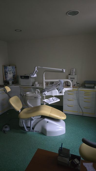 Închiriez Cabinet stomatologic