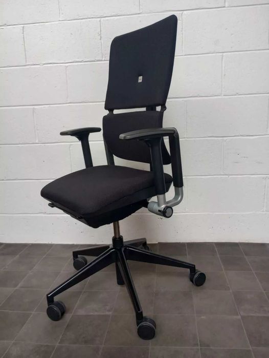 Scaun cu role Steelcase Please