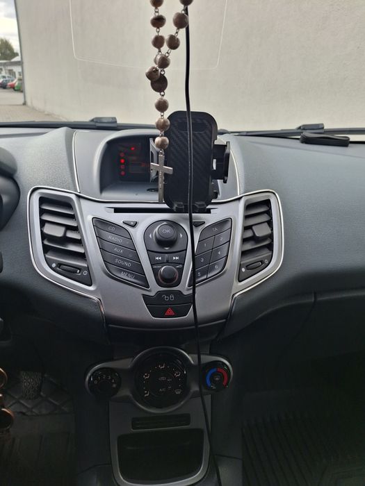 Ford fiesta 2011