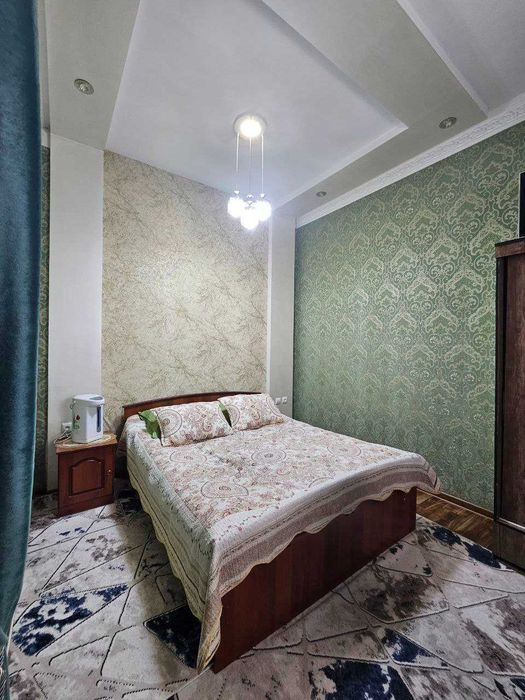 Масжид Бектемир.5.5 sotihda 17xonali uy sotaman. Хостелга зор вариант.