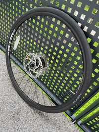 Roata spate tubeless 700x30c bicicleta road, gravel sau hybrid