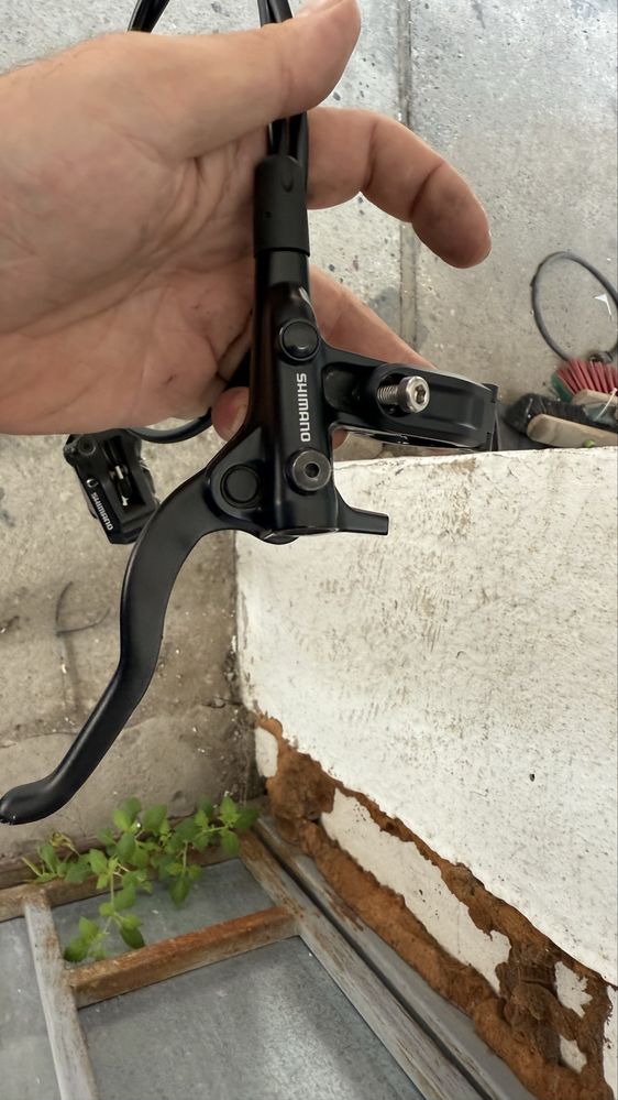 Спирачки за велосипед Shimano 4 бутални