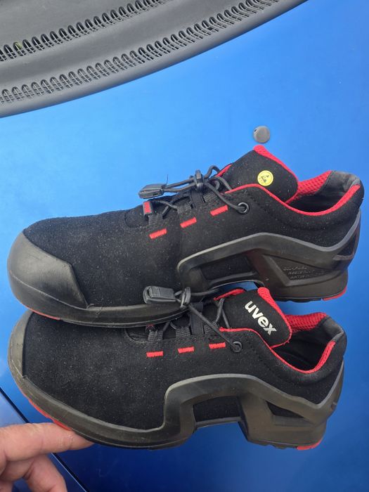 Pantofi,bocanci Uvex 43