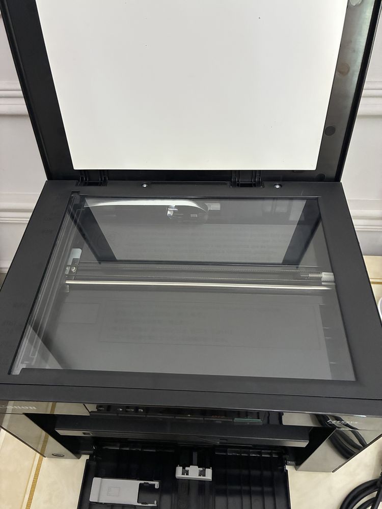 МФУ Canon MF3010 в отличном состоянии