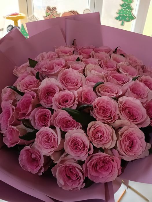 Гүл сатылады 51 роза 22 000 тг