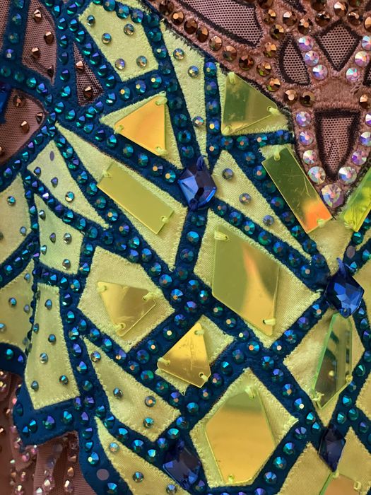 Трико за художествена гимнастика