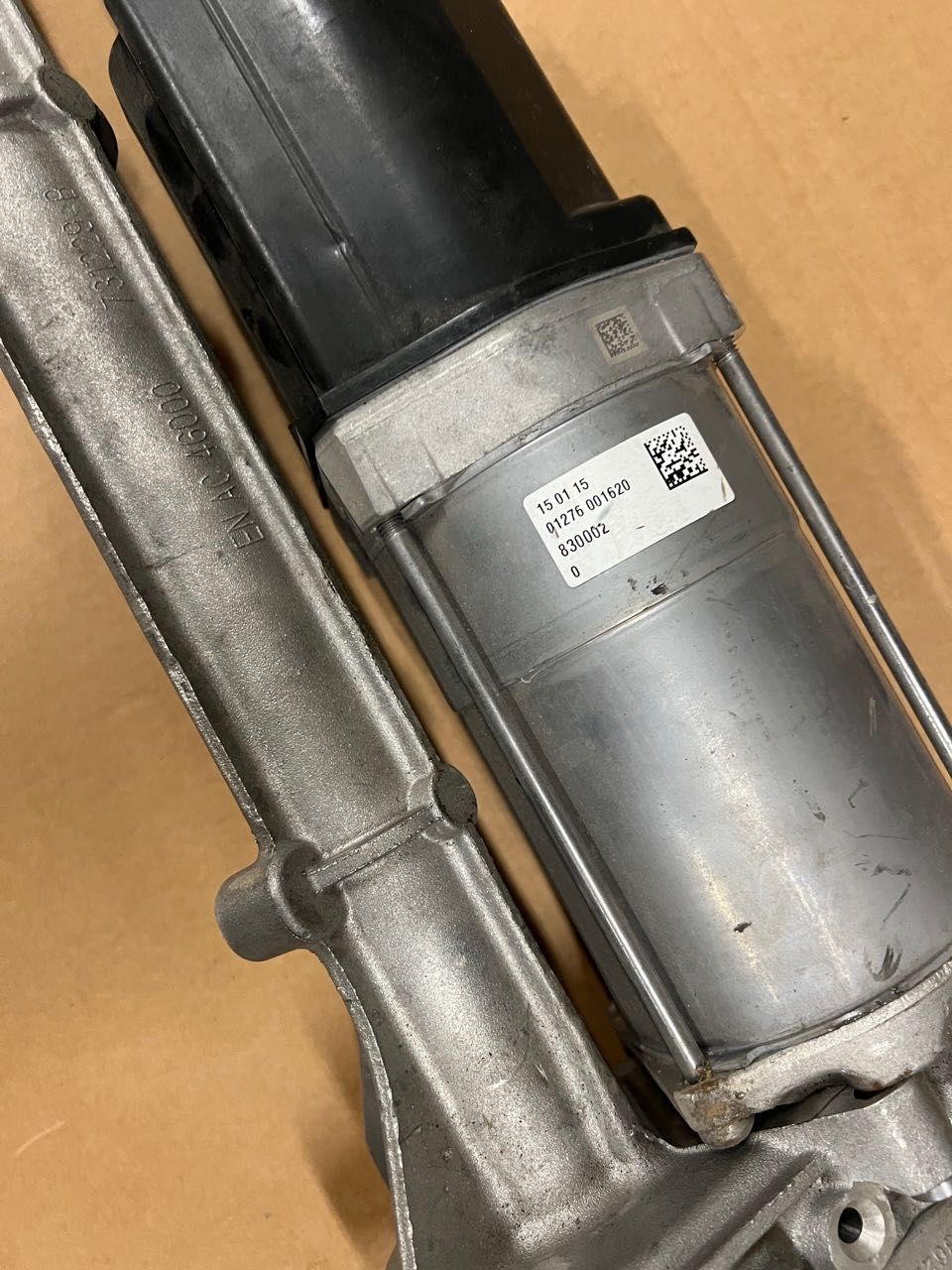 Кормилна рейка оригинална ф30 f30 bmw