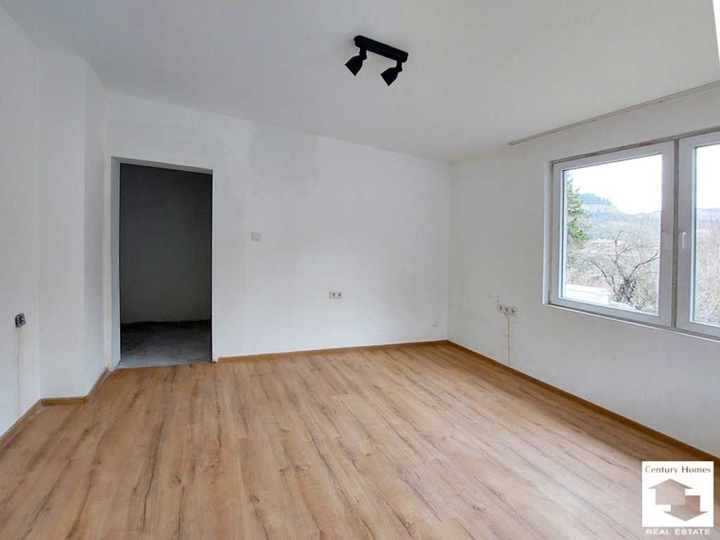 Продава се Четиристаен апартамент в Велико Търново, Асенов - 90 кв.м за 1109 €/кв.м - Снимка #5