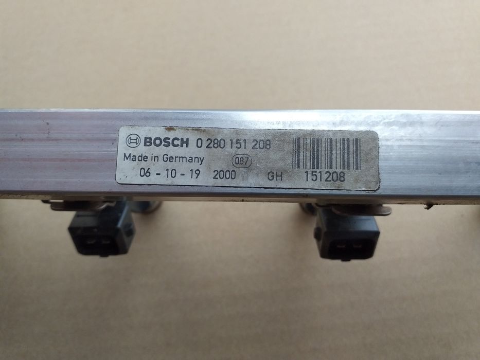 Rampa injectoare Opel corsa D 1.2 benzina  Z12XEP