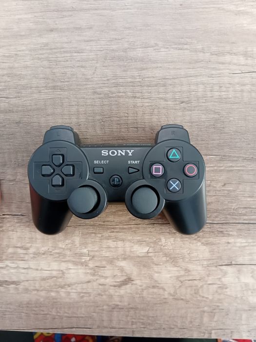 Gamepad PS3 holati ideal