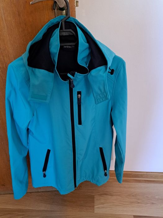 Vând 2 geci de primavara