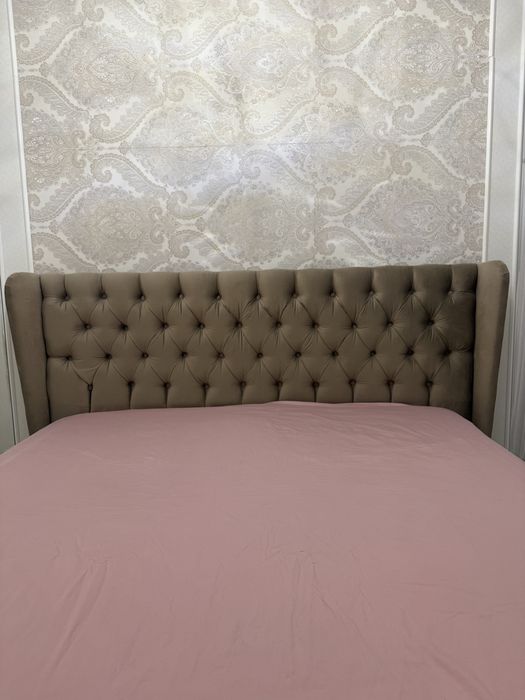 Кровать с двумя нишами King size Dogtas