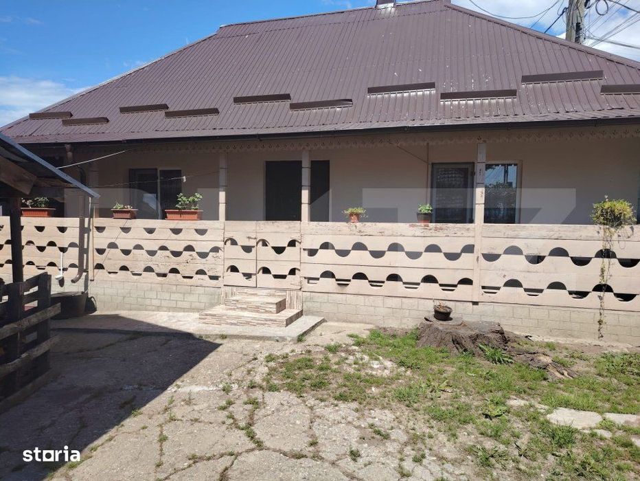 Casa de vanzare, cu 3 camere, 105 mp, zona Braiesti