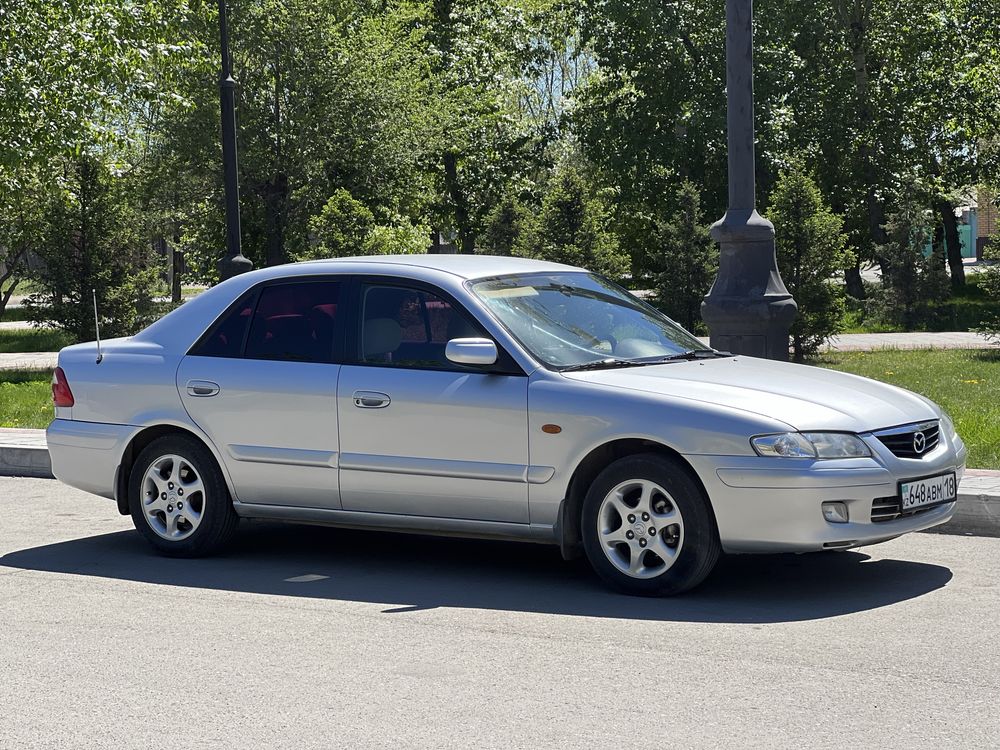 Продам машину Mazda 626