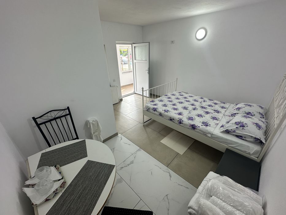 Închiriez garsoniere 16mp in zona Phoenix Gym / Staer