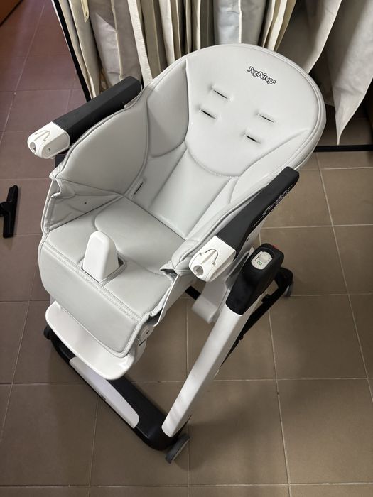 Scaun de masa Peg Perego 2 in 1