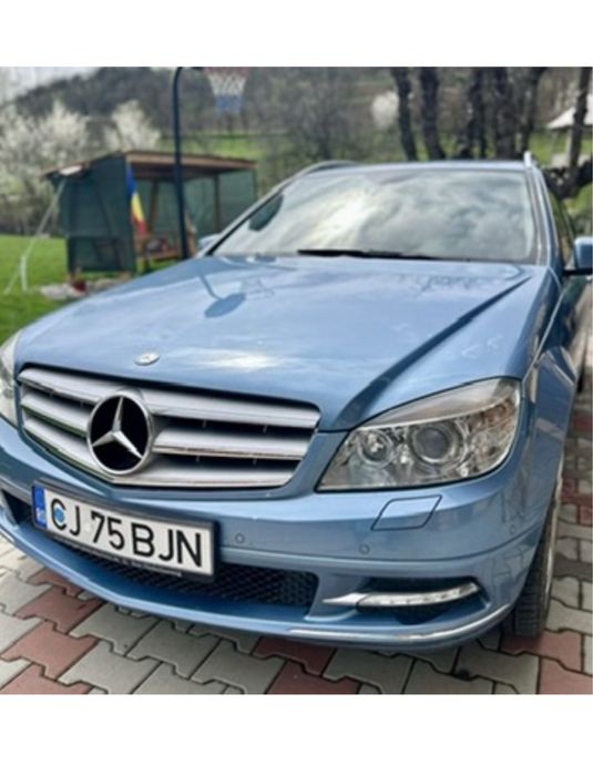 Mercedes-Benz C Vând Mercedes C200 Combi 2.2 CDI
