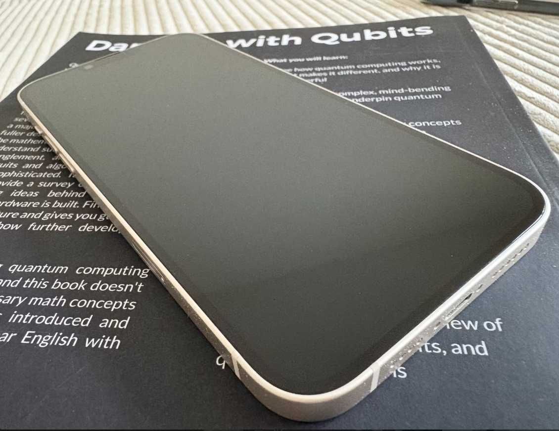 IPhone 14 Plus 128 GB без следи като нов