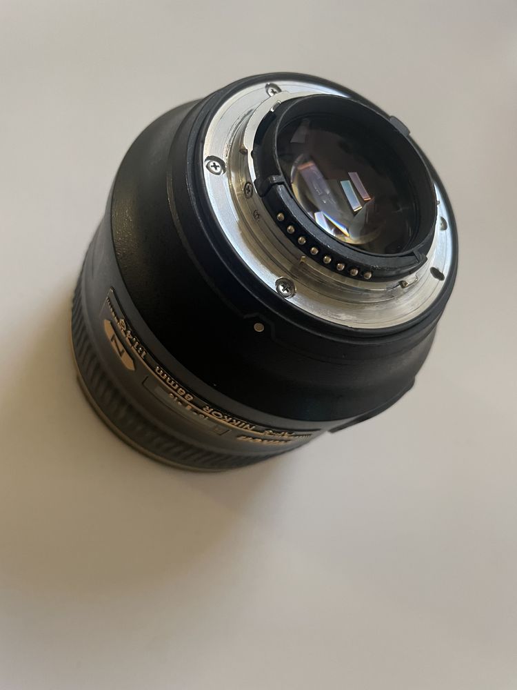 Obiectiv Nikon 85mm f/1.4G AF-S
