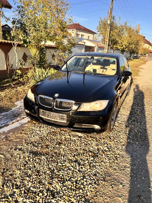 Dezmembrez E90 2.0 benzina