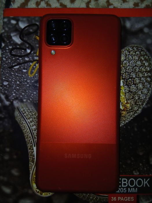 Samsung A12 32G .