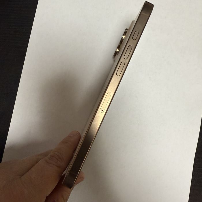 Iphone 16 Pro Max 256гб перфектен