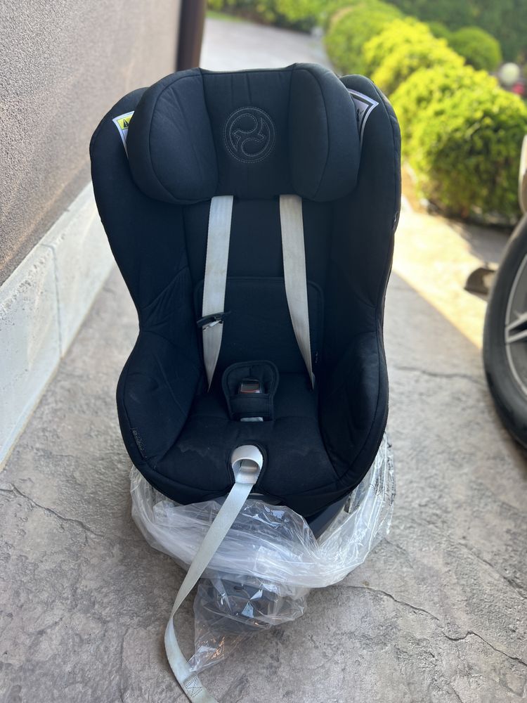 Столче за кола Cybex Sirona Zi с база