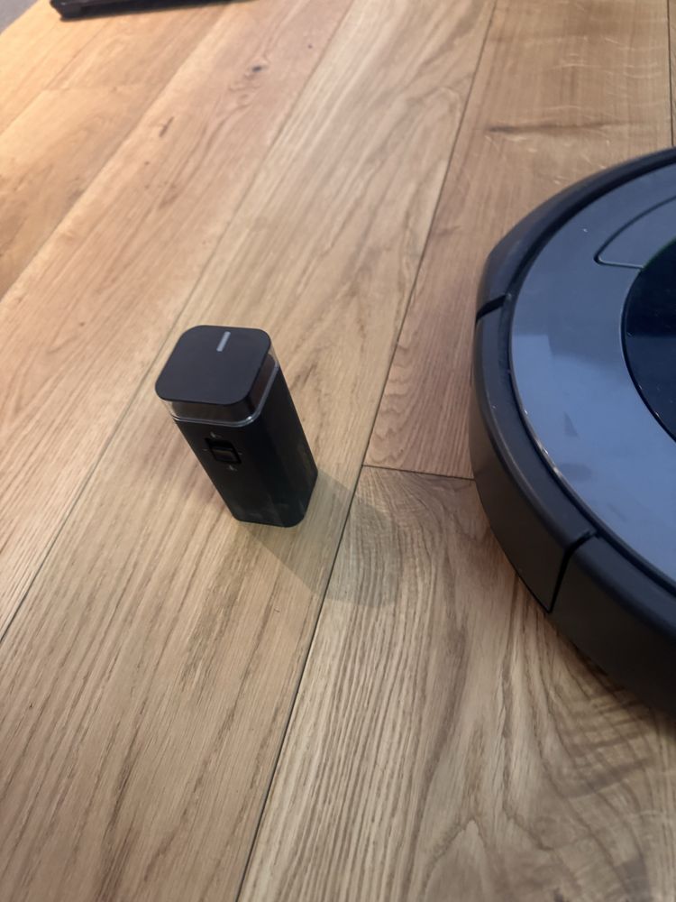Робот iRobot без забележки