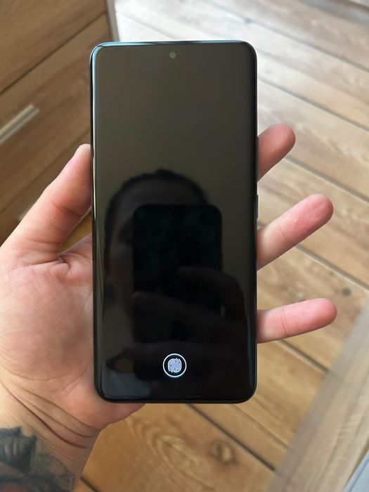 Honor 90,12GB RAM,512GB