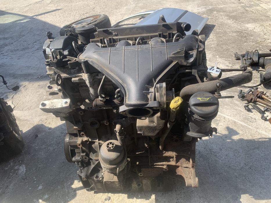 Motor Citroen C4 C5 Peugeot 407 2.0 HDI 100kw 136cp RHR 2005