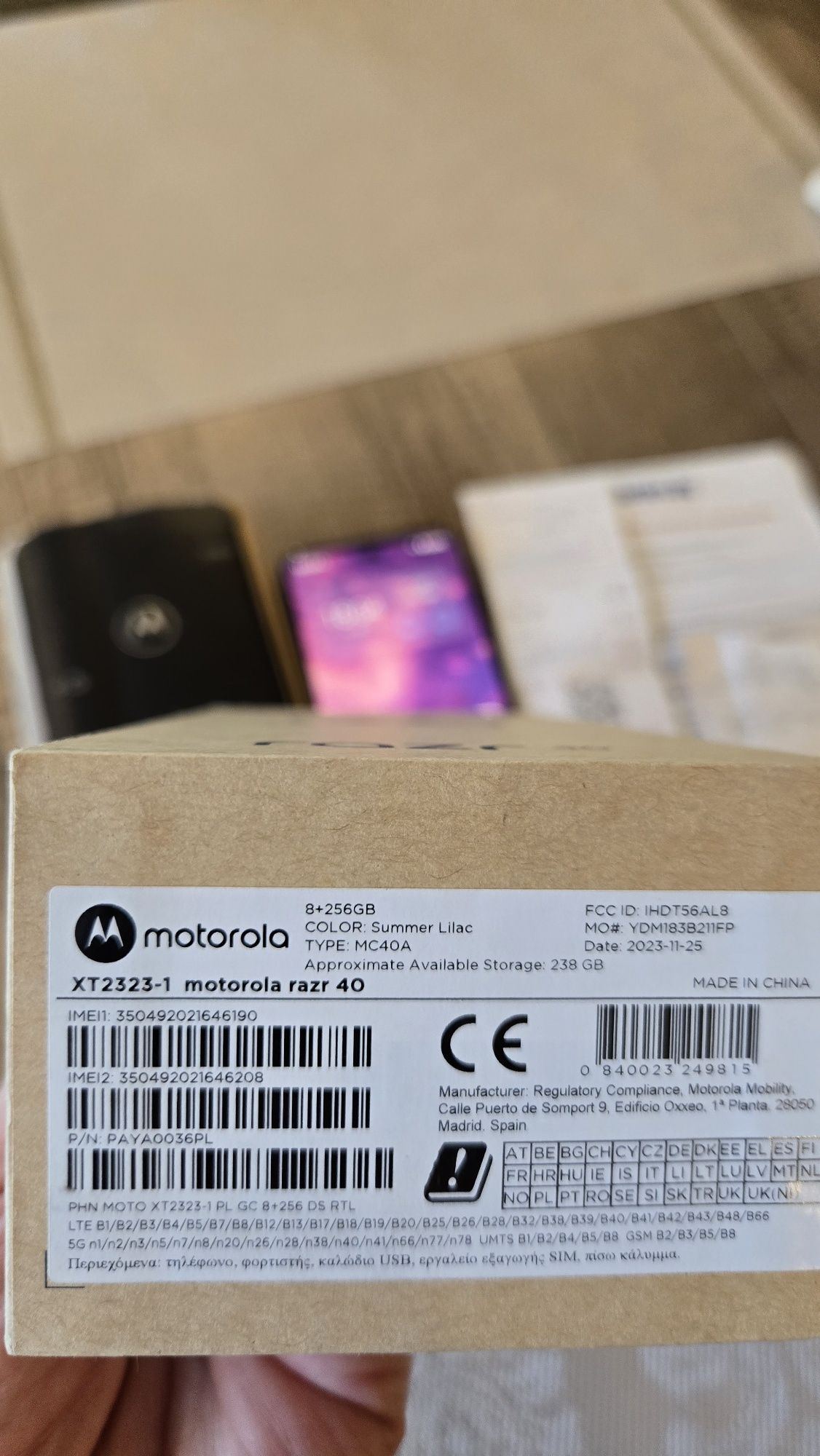 Motorola raz 40  256 ГБ почти новв