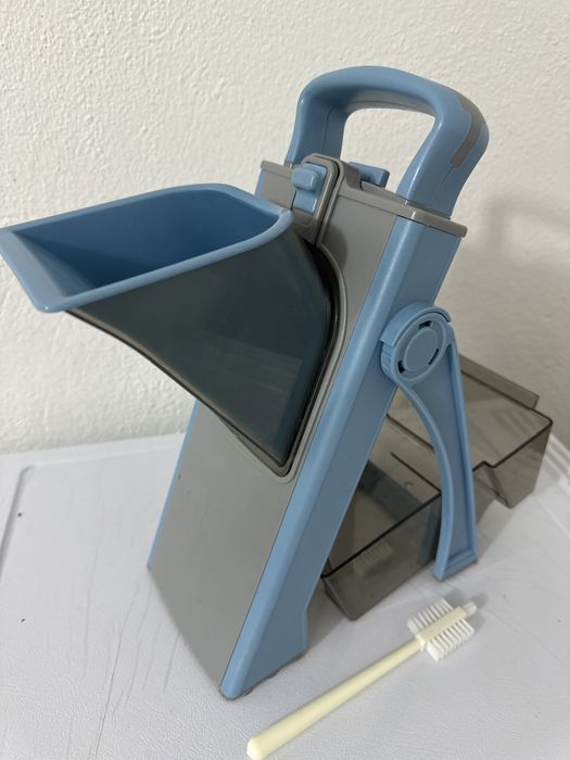 Продам  овощерезка мультислайсерE‑tech JS03