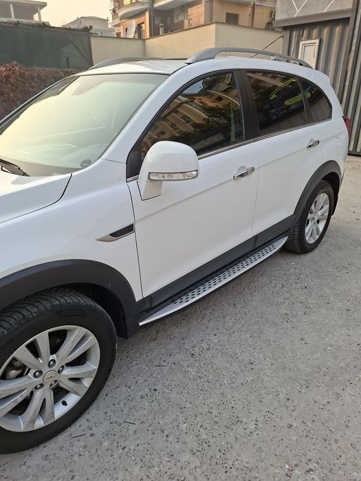 Срочно продам каптиву 3