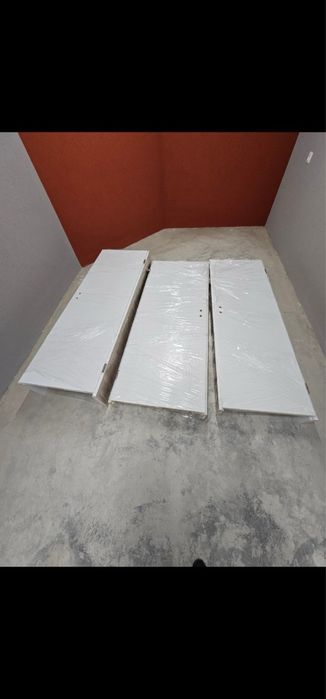 Чисто нови врати !