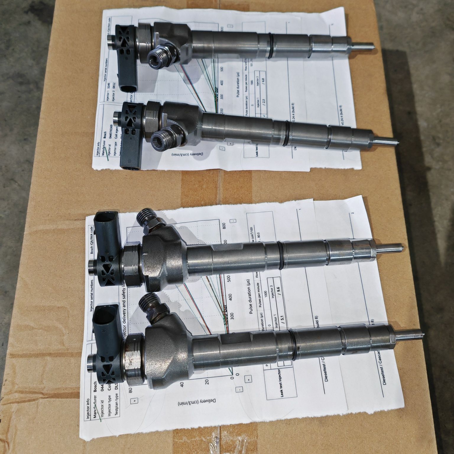 Injector injectoare 03l130 277j Volkswagen