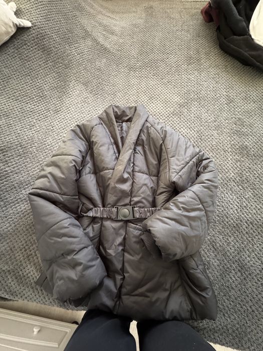 Продам новую куртку на осень