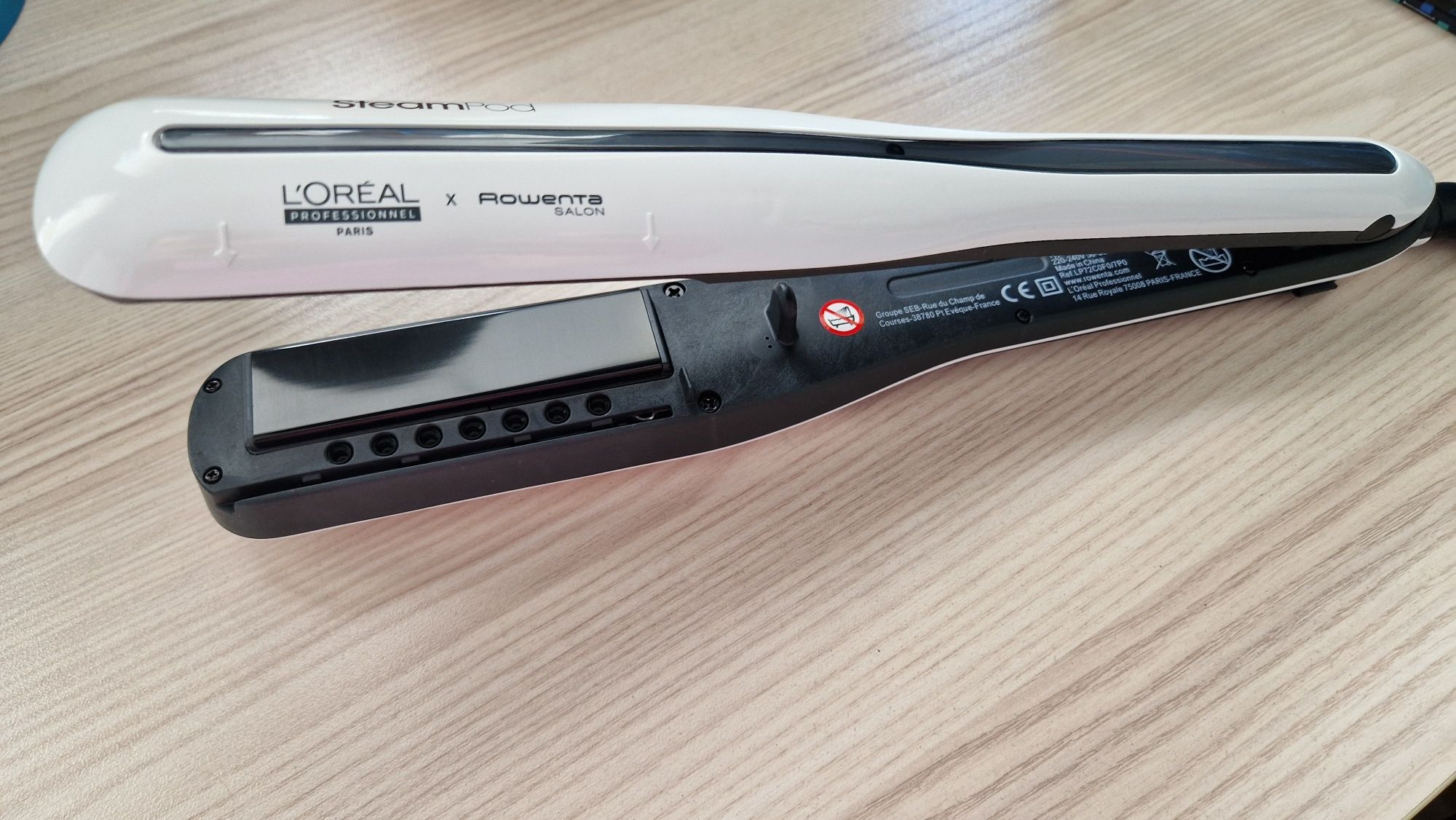 Преса за коса L’Oréal Professionnel - Steampod 3.0, 180-210 °C, бяла