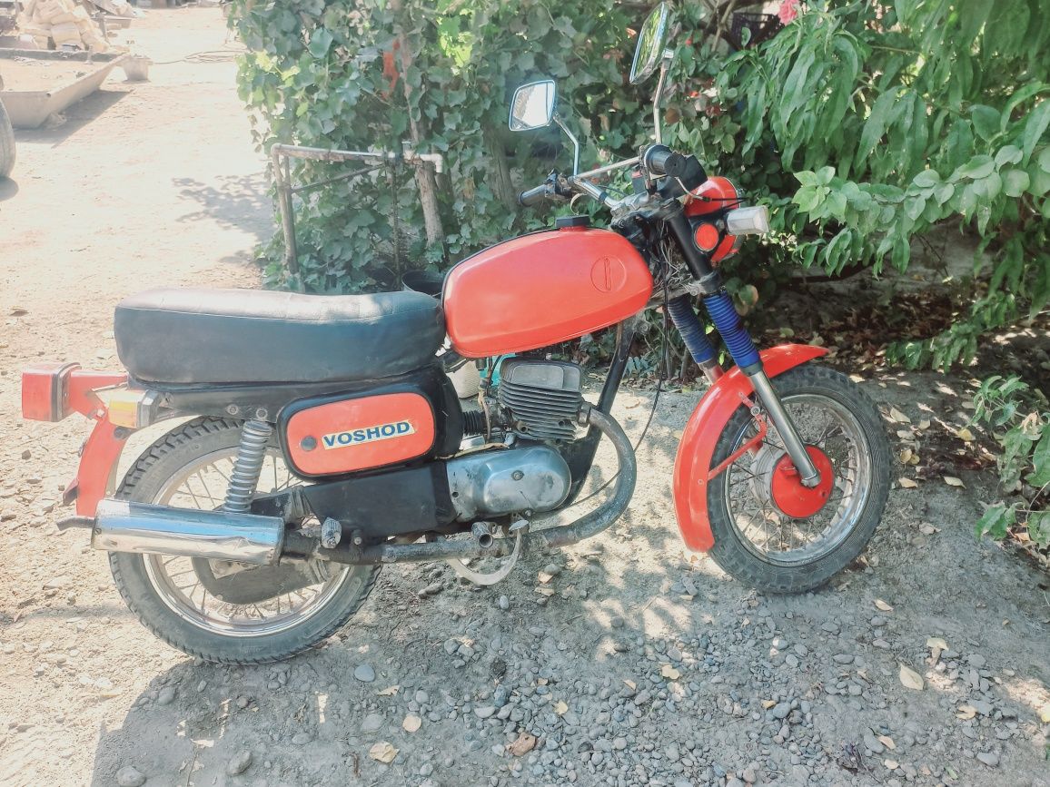 vosxod 3 motosikl