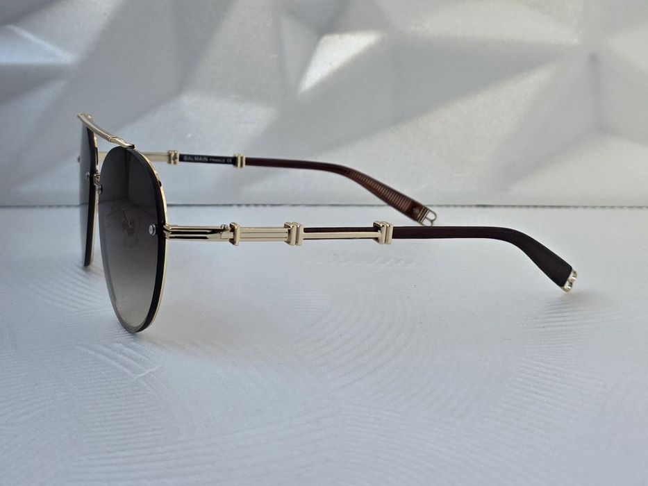 Дамски слънчеви очила кръгли овални 2 цвята черни кафяви