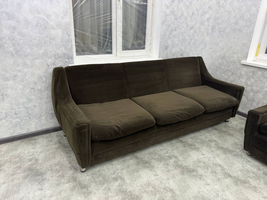 Диван прямой, б/у.