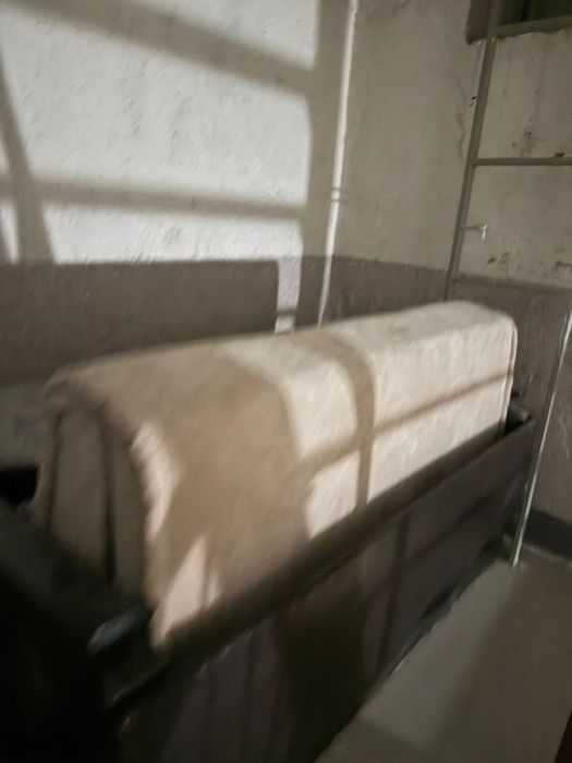 Отдам даром бесплатно диван