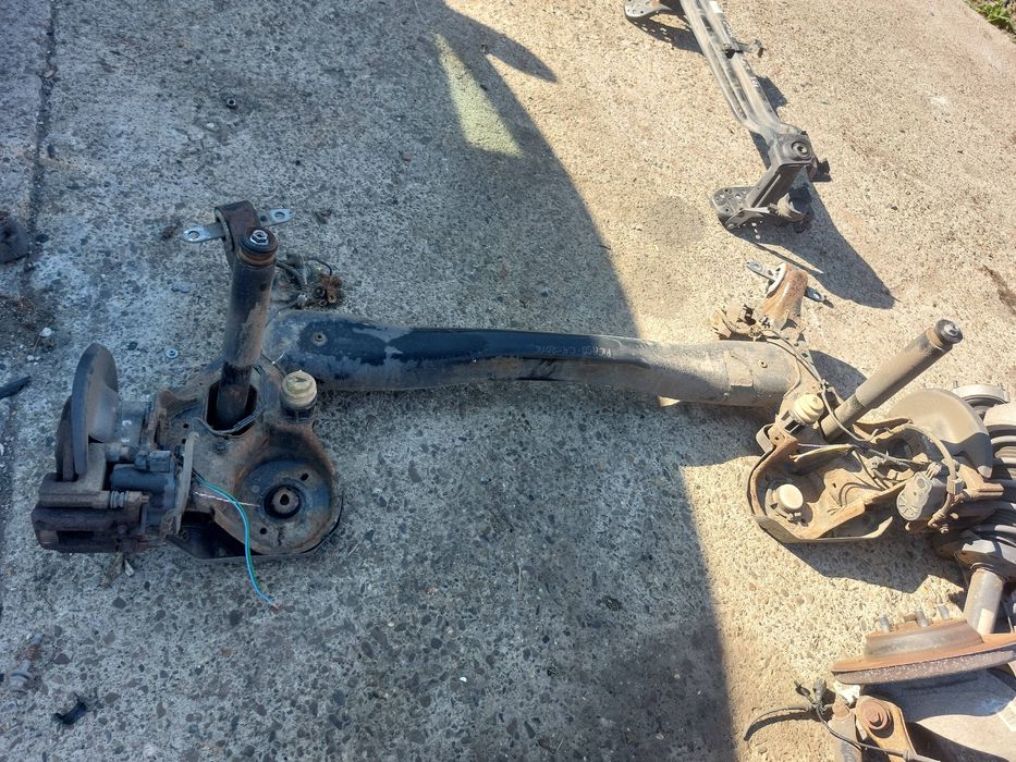 punte spate citroen c4 picasso 2015