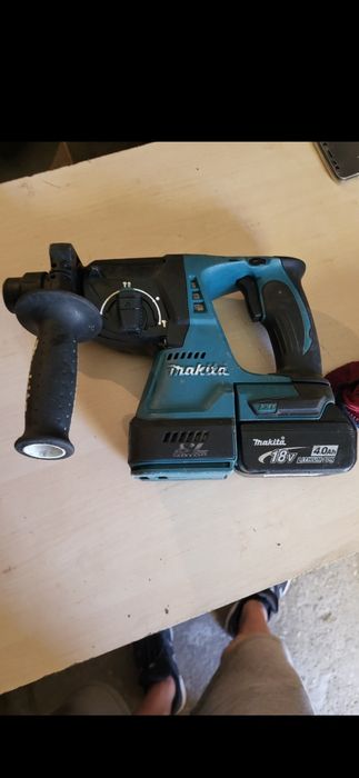 Ciocan rotopercutor Makita DHR242Z Solo(fara acumulator si incarcator)