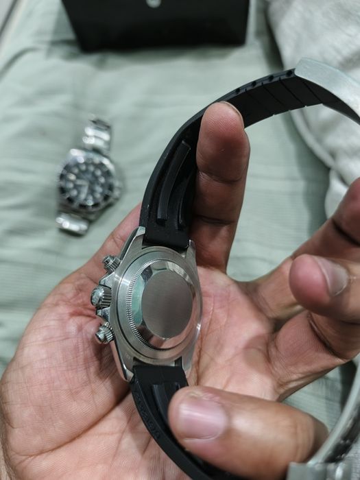 Rolex Механические часы Ролекс
Ремешок железный 
Стекло минеральные 
К