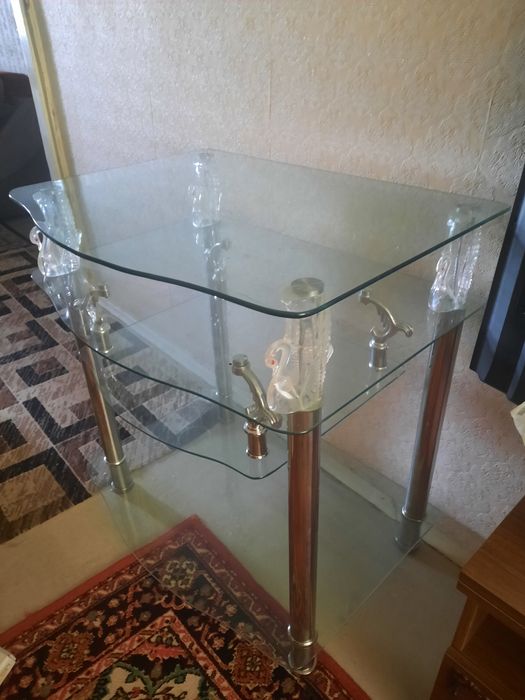 Стол стеклянный  тумба